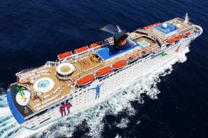 El Grand Holiday, el buque de prestigio de Ibero Cruceros